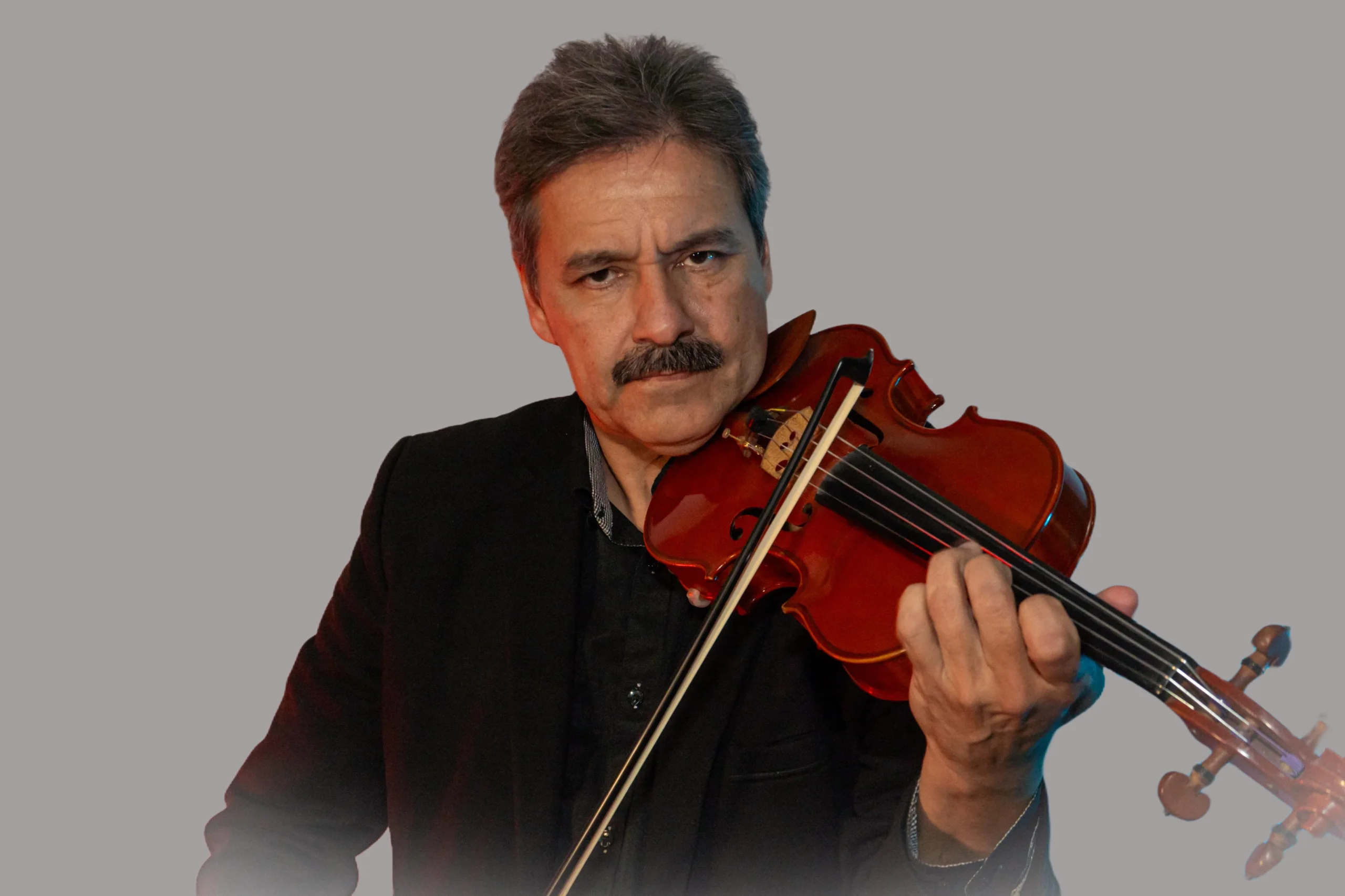 Ignacio Rincon Profesor The Nucleus Orchestral Program Orlando Florida Programa de Orquesta Infantil y Juevenil en Orlando Florida y Texas, The Nucleus Orchestral.